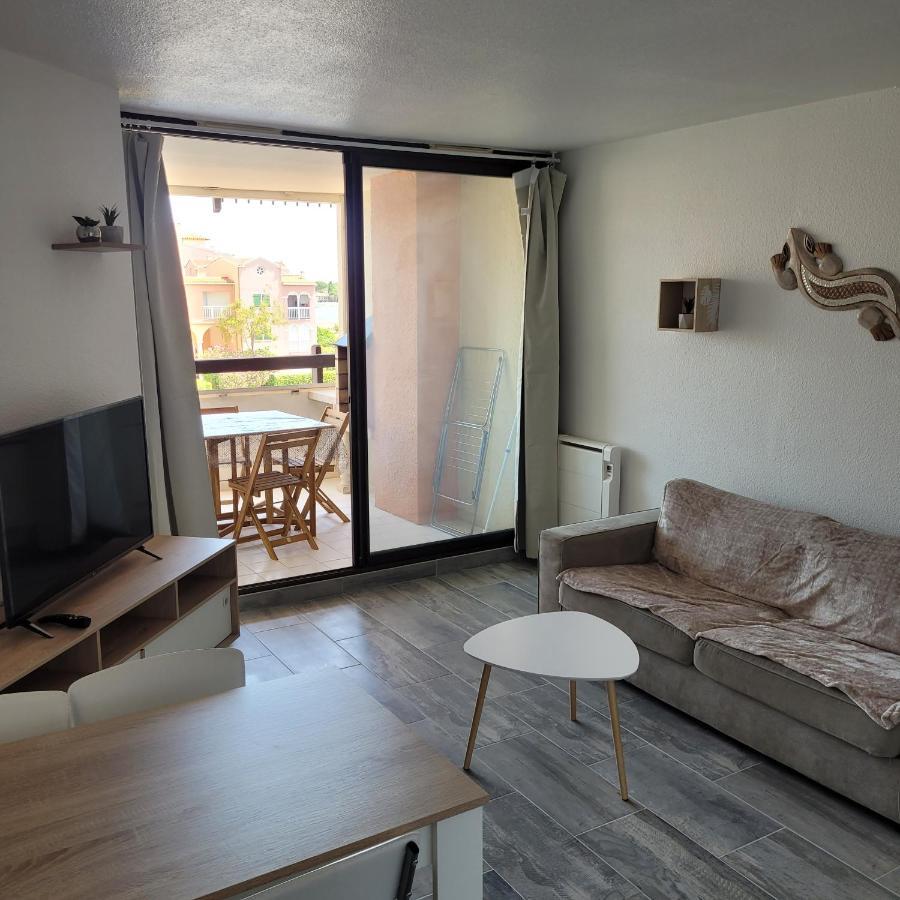 Superbe Appartement Avec Piscine Le Barcarès Exterior foto